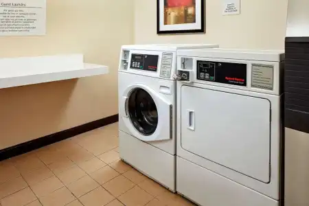SureStay by Best Western San Diego Pacific Beach - 15