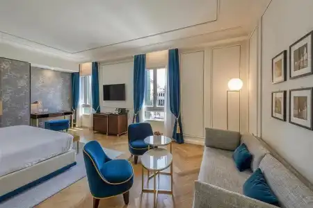H10 Palazzo Canova - 53