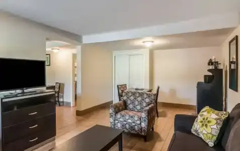 Quality Inn & Suites near Downtown Bakersfield - 47