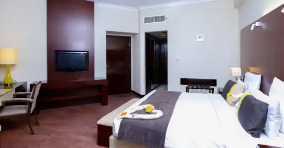 Avari - 29