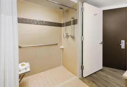 Doubletree Chelsea - 43