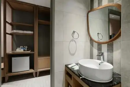 The Jesselton - 53