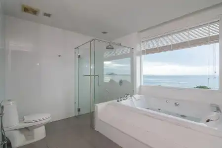 Welcome World Beachfront Resort - 61