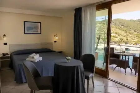 del Faro - 7