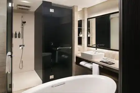 Sheraton Grand, Dubai - 48