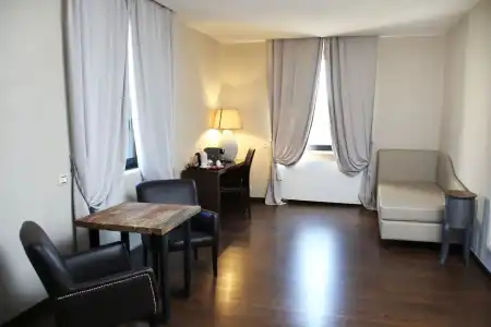 TH Roma - Carpegna Palace - 66