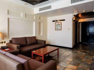 Novotel Bahrain Al Dana Resort - 57