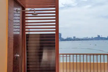 Dusit Thani - SHA Extra Plus - 78
