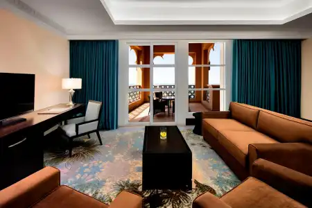 Sheraton Sharjah Beach Resort & Spa - 74