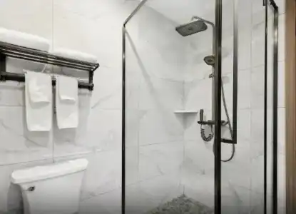Ramada by Wyndham Flushing Queens - 33