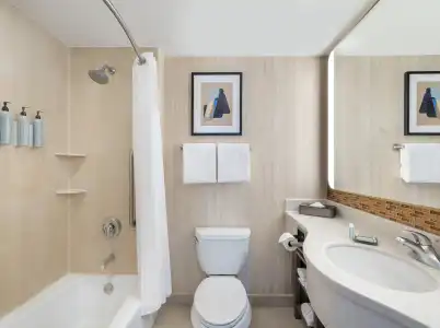 Courtyard by Marriott New York Manhattan/SoHo - 20