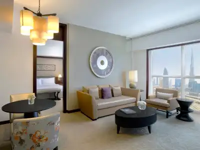 Dusit Thani - 8