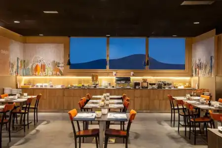 Spark By Hilton Lyon Ouest - 12