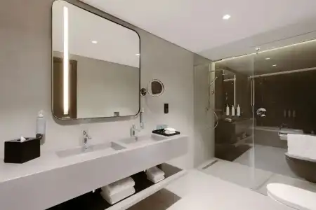 Courtyard by Marriott World Trade Centre - 42