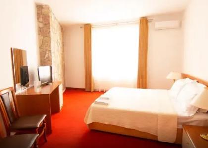 Chateau Linza Resort - 64