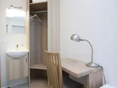 Kef Guesthouse by Keflavík Airport - 17