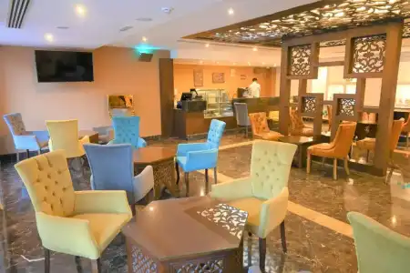 Crystal Plaza Al Majaz - 0