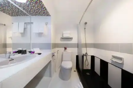 Furama Silom - 38