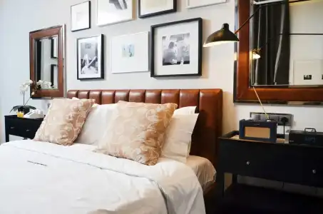 Browns Boutique - 39