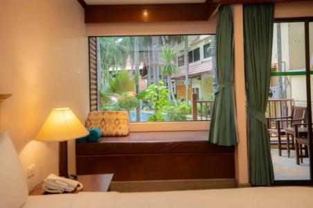 Baumanburi Patong - 104