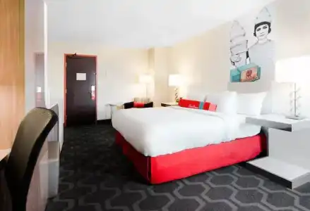 the Curtis Denver - a DoubleTree by Hilton - 39