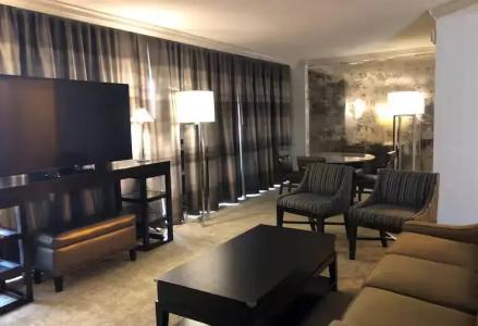 Hilton Houston Post Oak by the Galleria - 62
