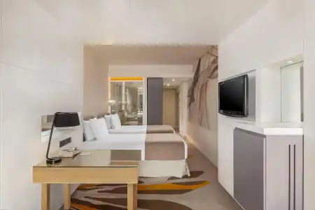 Holiday Inn & Suites Cairo Maadi by IHG - 1