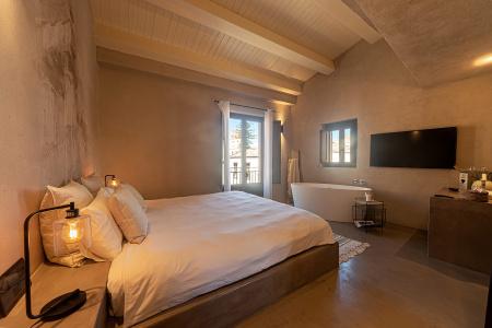 Casa Nostra Luxury Suites - 76
