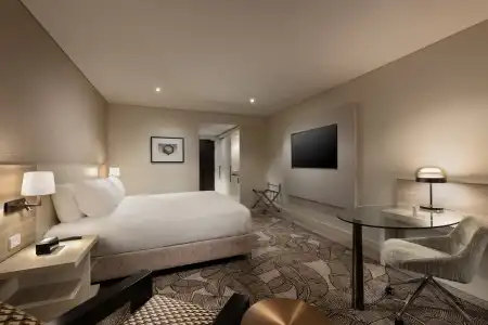 Hilton Darwin - 4