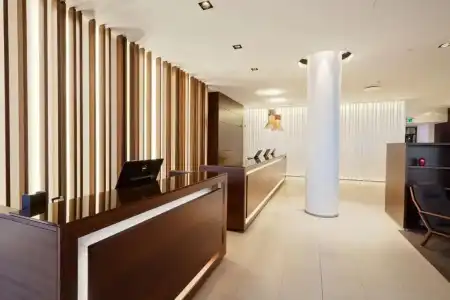 Hilton Reykjavik Nordica - 1
