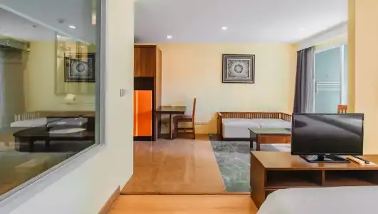 Elite Suites Patong - 59