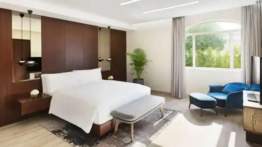 The Ritz-Carlton Abu Dhabi, Grand Canal - 59