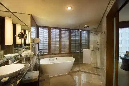 Conrad Bangkok - 11