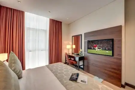 Royal Continental Suites Business Bay - Deluxe Apartments - 38
