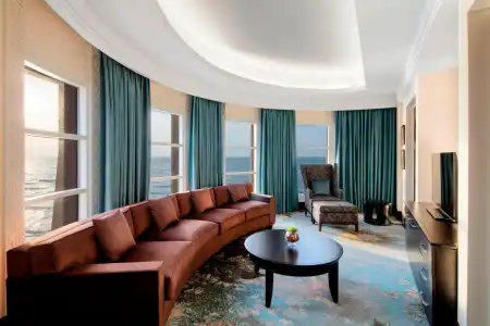 Sheraton Sharjah Beach Resort & Spa - 75