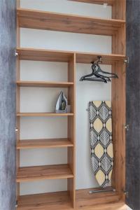 Vash Salut Apart - 65