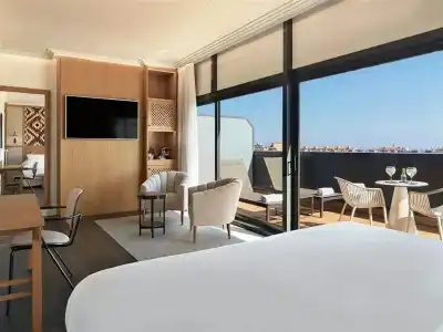 H10 Marina Barcelona - 49