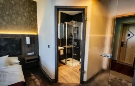 Best Western Plus - 44