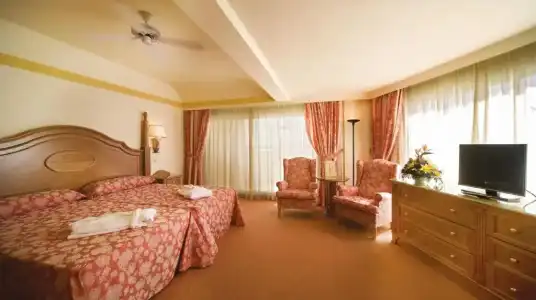 Riu Palace Tres Islas - 4