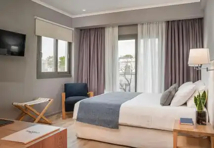 Chroma Fashion Rooms & Apartments - 28