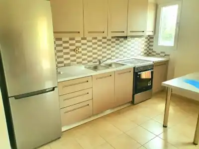 Bella de Lux Apts - 13