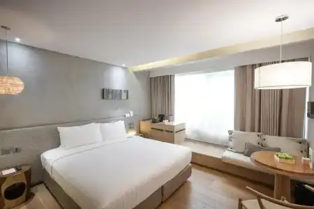 Ad Lib Bangkok - 4