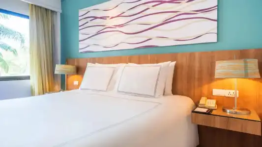 Radisson Resort and Suites Phuket - 40