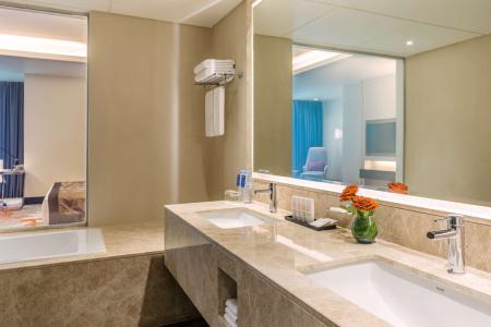 Radisson Blu Ajman - 29