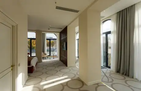 Ambassadori Tbilisi - 91