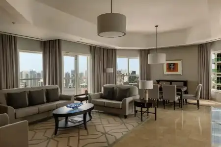Dubai Marriott Harbour & Suites - 53