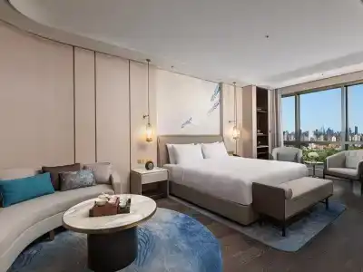 HUALUXE Shanghai Changfeng Park by IHG - 77