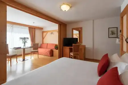 Carlo Magno Spa Resort - 3