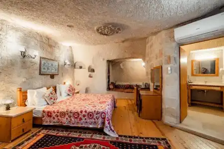 Amber Cave Suites - 31