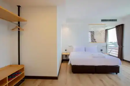 The Siam - 12